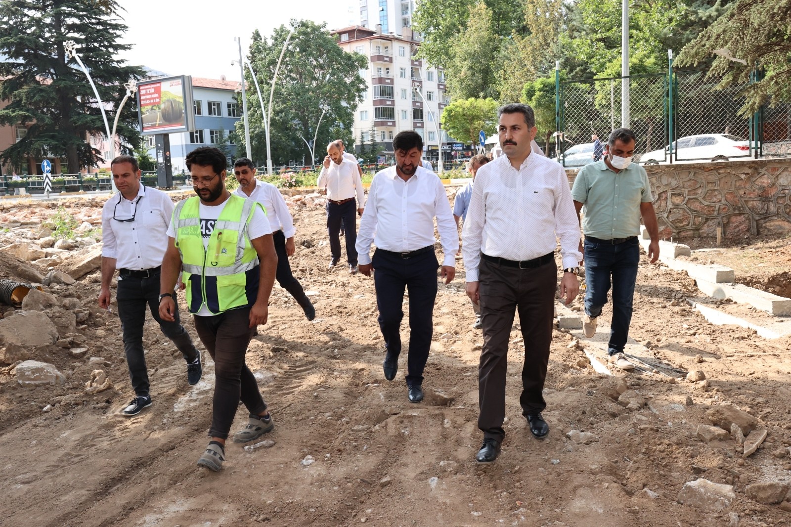 Başkan Eroğlu: “Şehrimiz için durmaksızın çalışıyoruz”