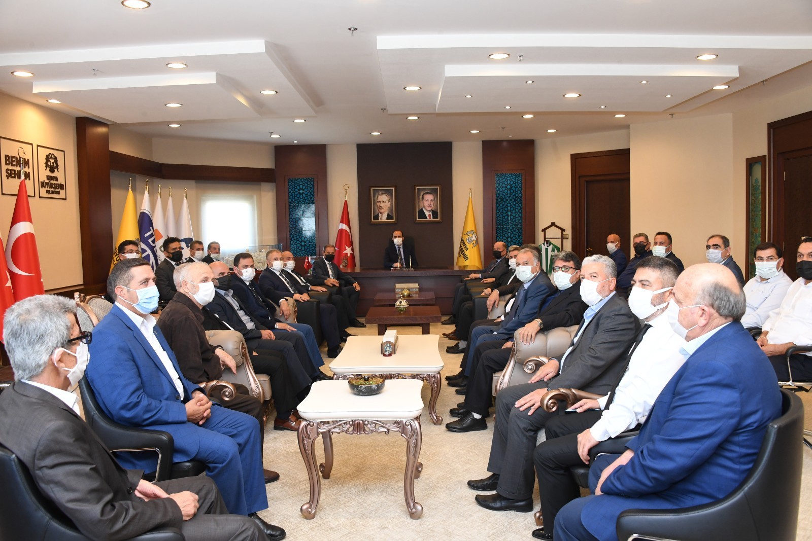 Esnaf odaları Ahilik Haftası’nda Başkan Altay’ı ziyaret etti