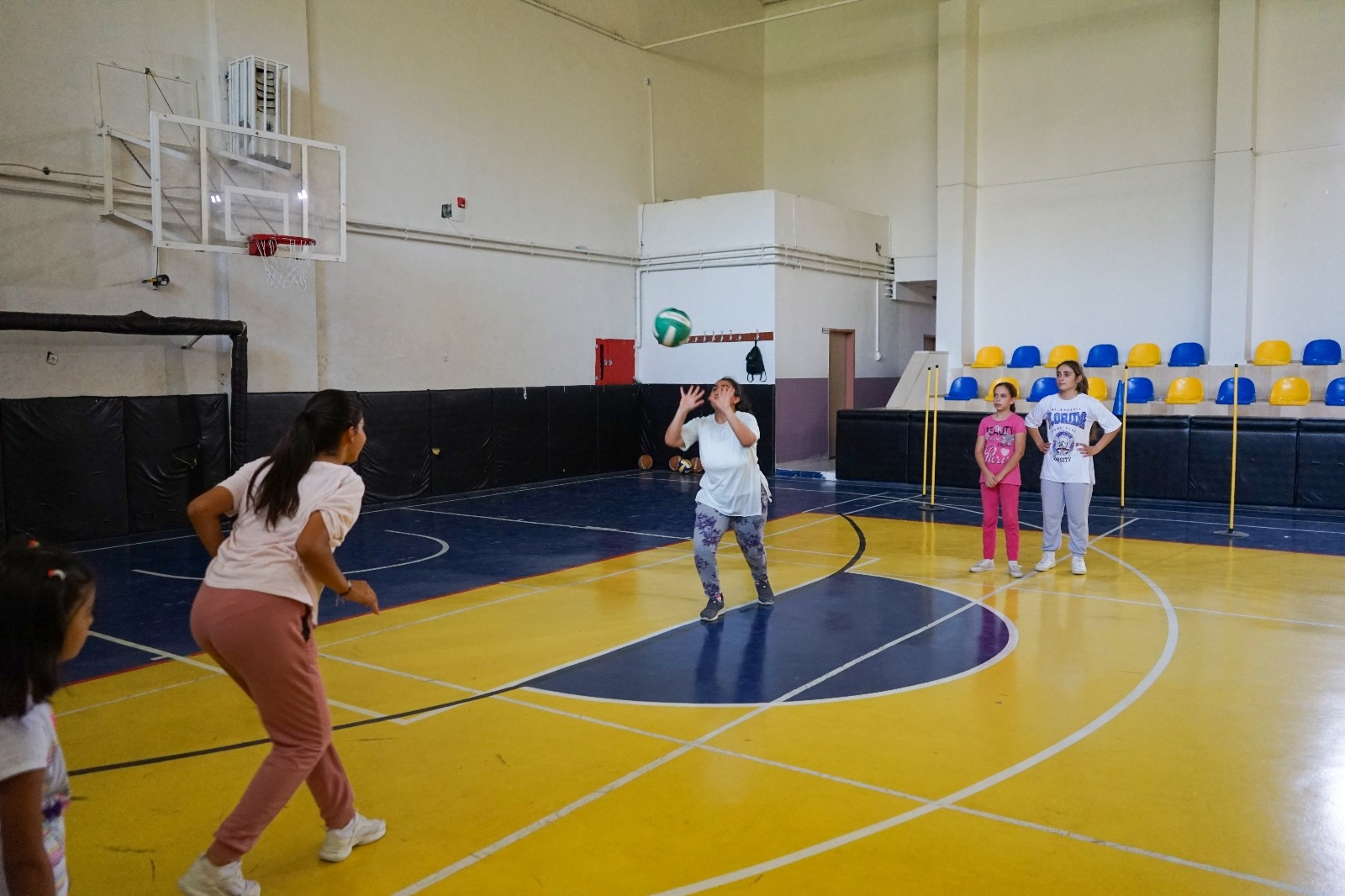 Karaköprü’de çocuklar sporla tanışıyor