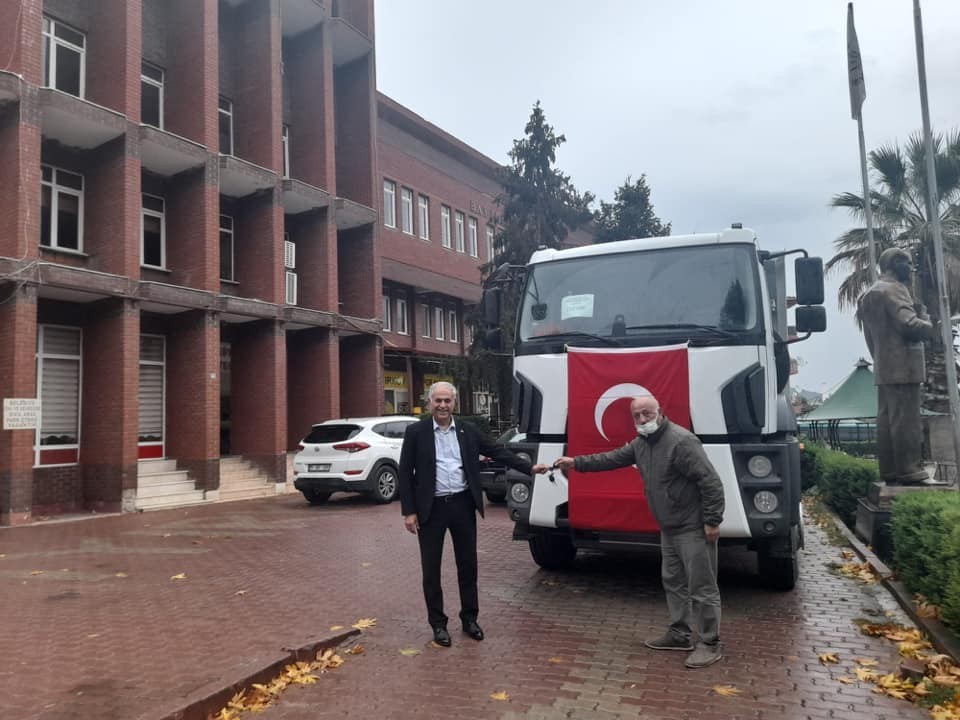 Damperli kamyon dualar ve kurban kesimi eşliğinde hizmete alındı