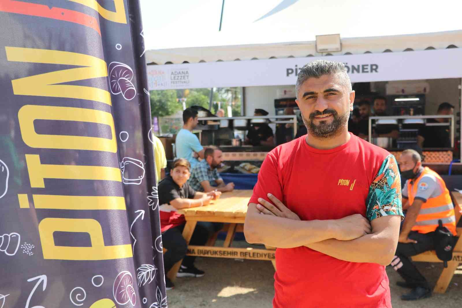 “Piton Döner” Adana Lezzet Festivali’ne damga vurdu