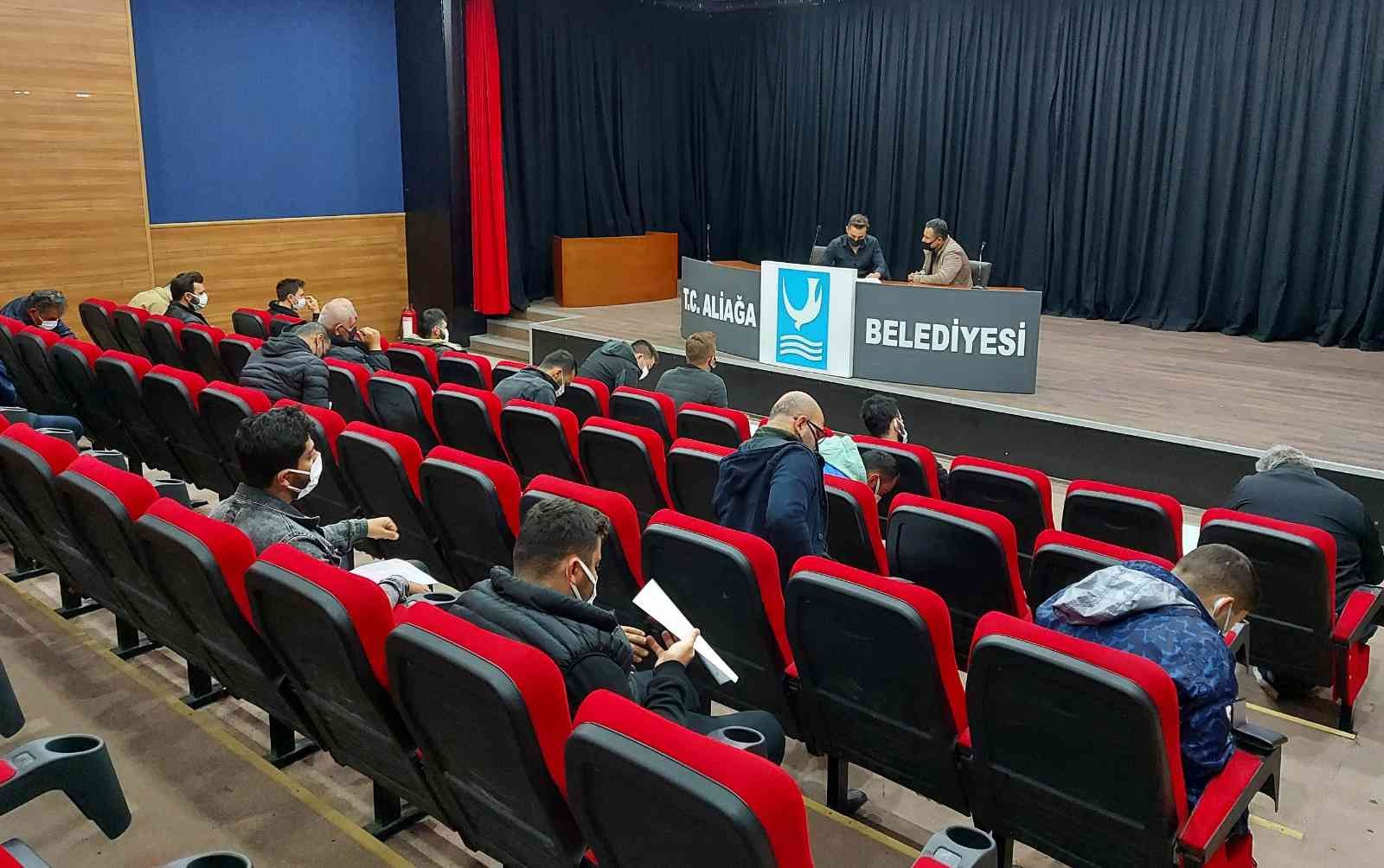 Aliağa Belediyesinden istihdama destek: 10 ayda 943 kişi işe yerleşti