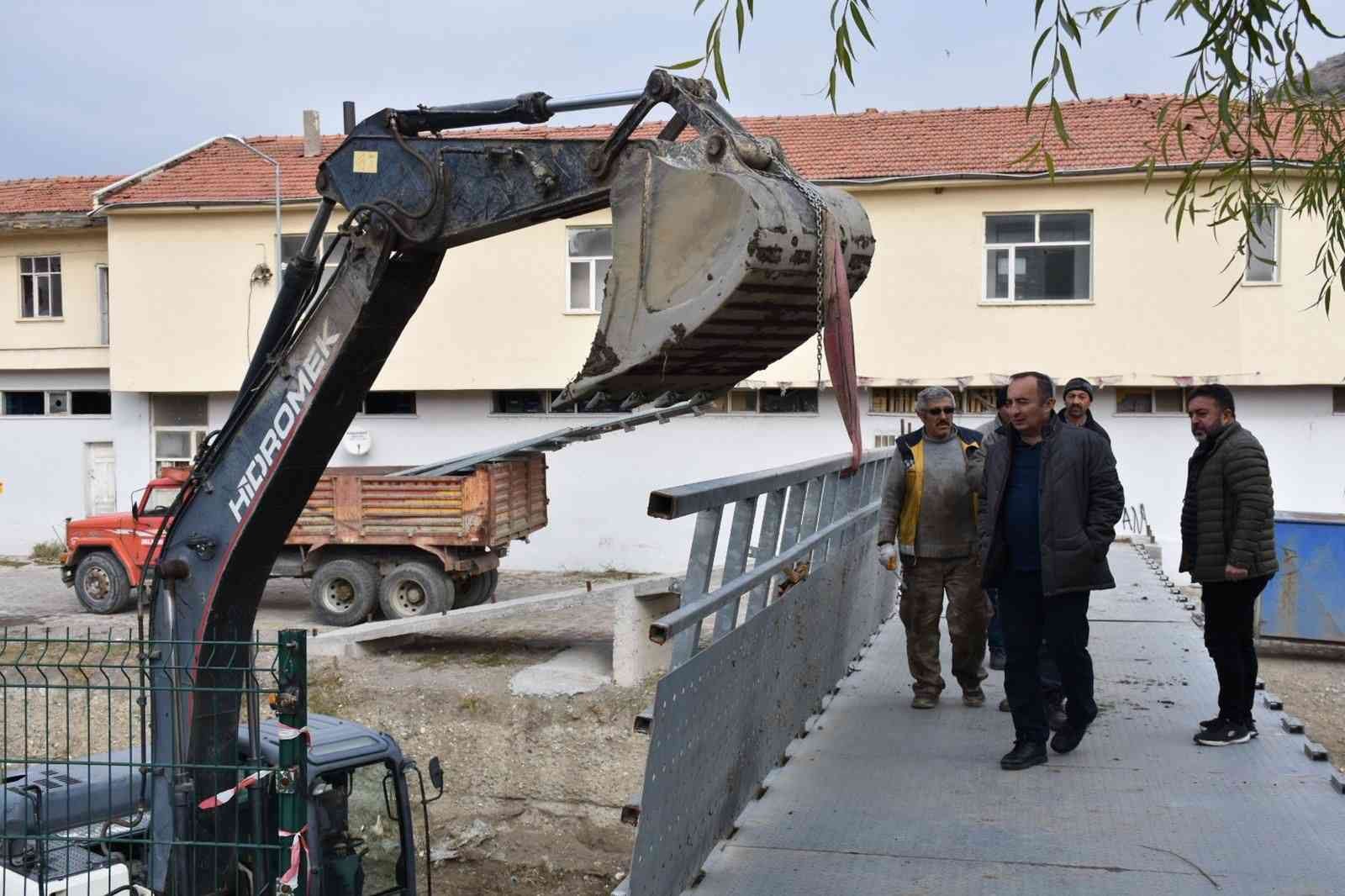 Başkan Sülük çalışmaları yerinde inceledi