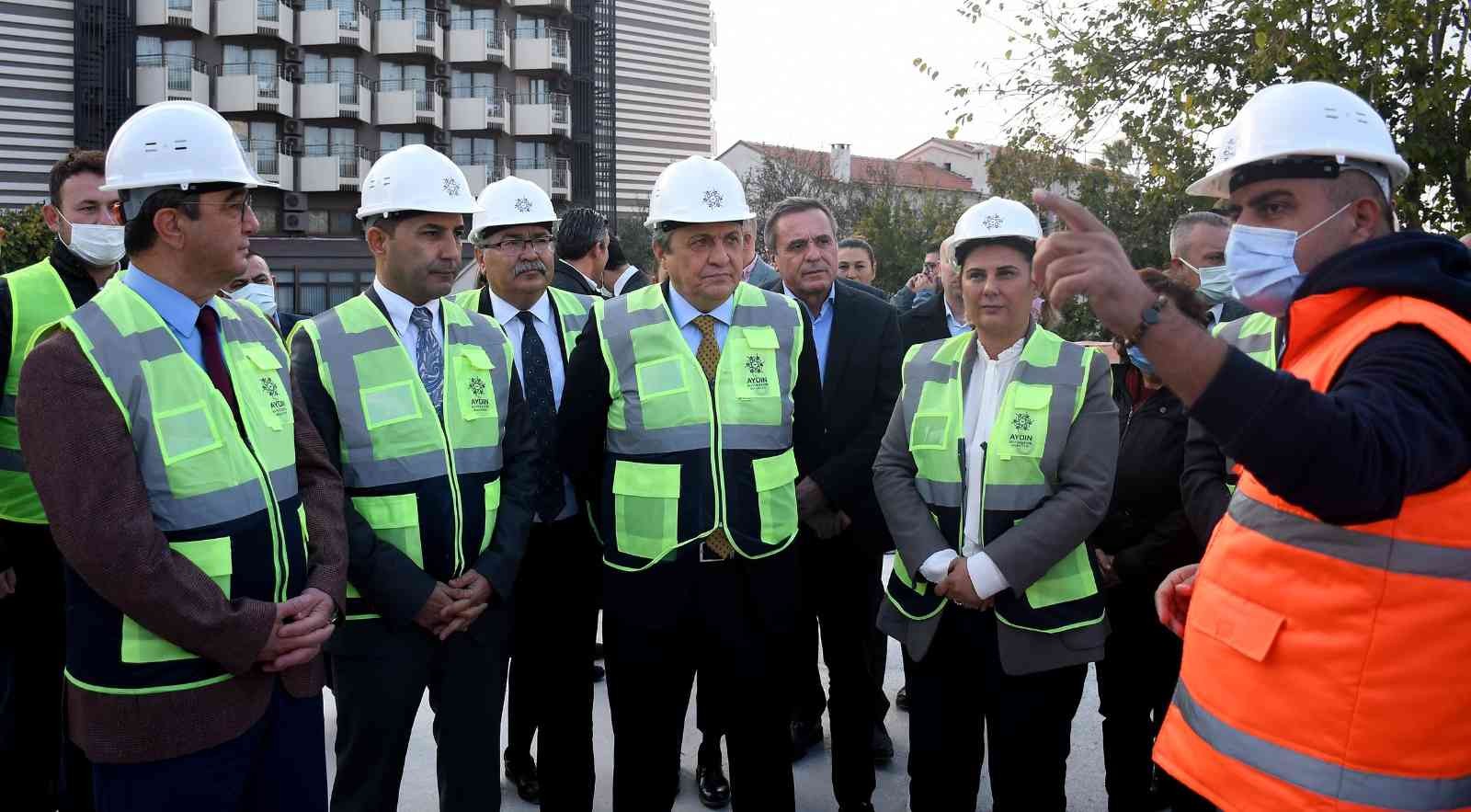 CHP Genel Başkan Yardımcısı Torun, Kuşadası’nda belediye hizmetlerini beğendi