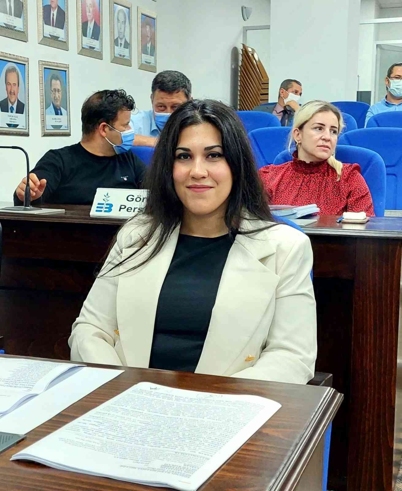 Edremit’te AK Parti’li yeni belediye meclis üyesi göreve başladı