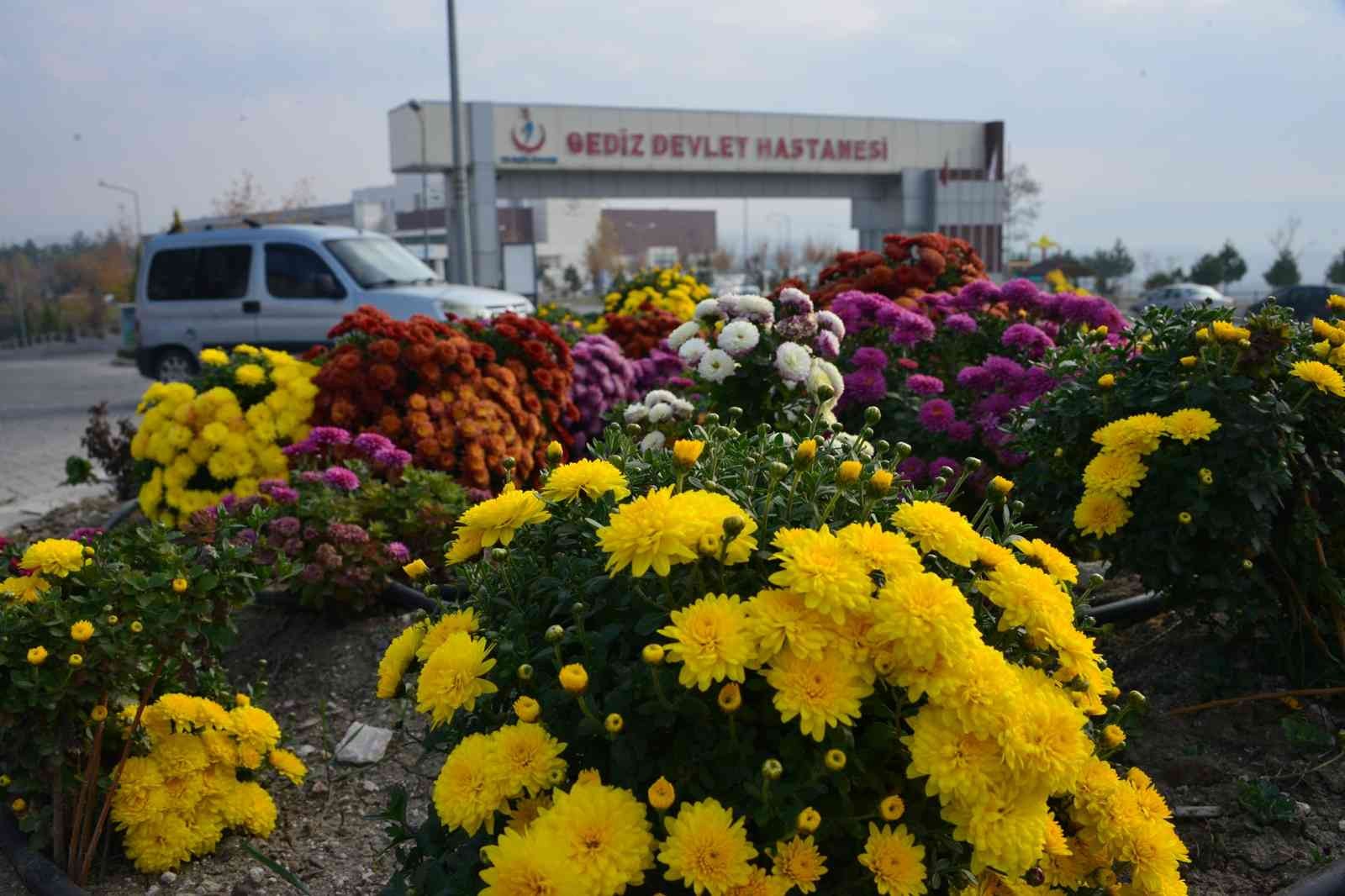 Gediz’de her mevsim çiçek açıyor