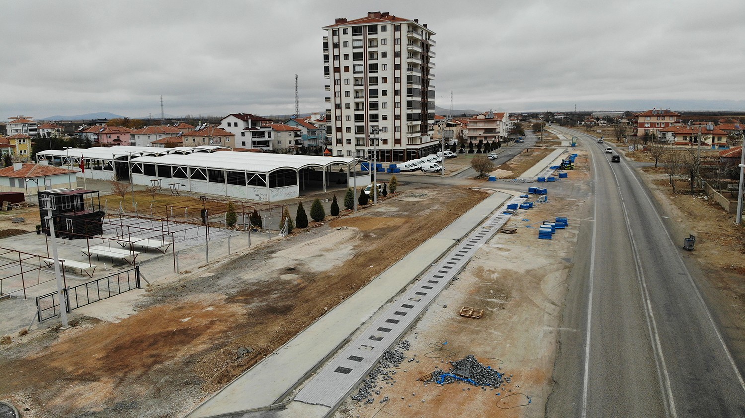 Karaman’da sağlıklı yol çalışmasısürüyor