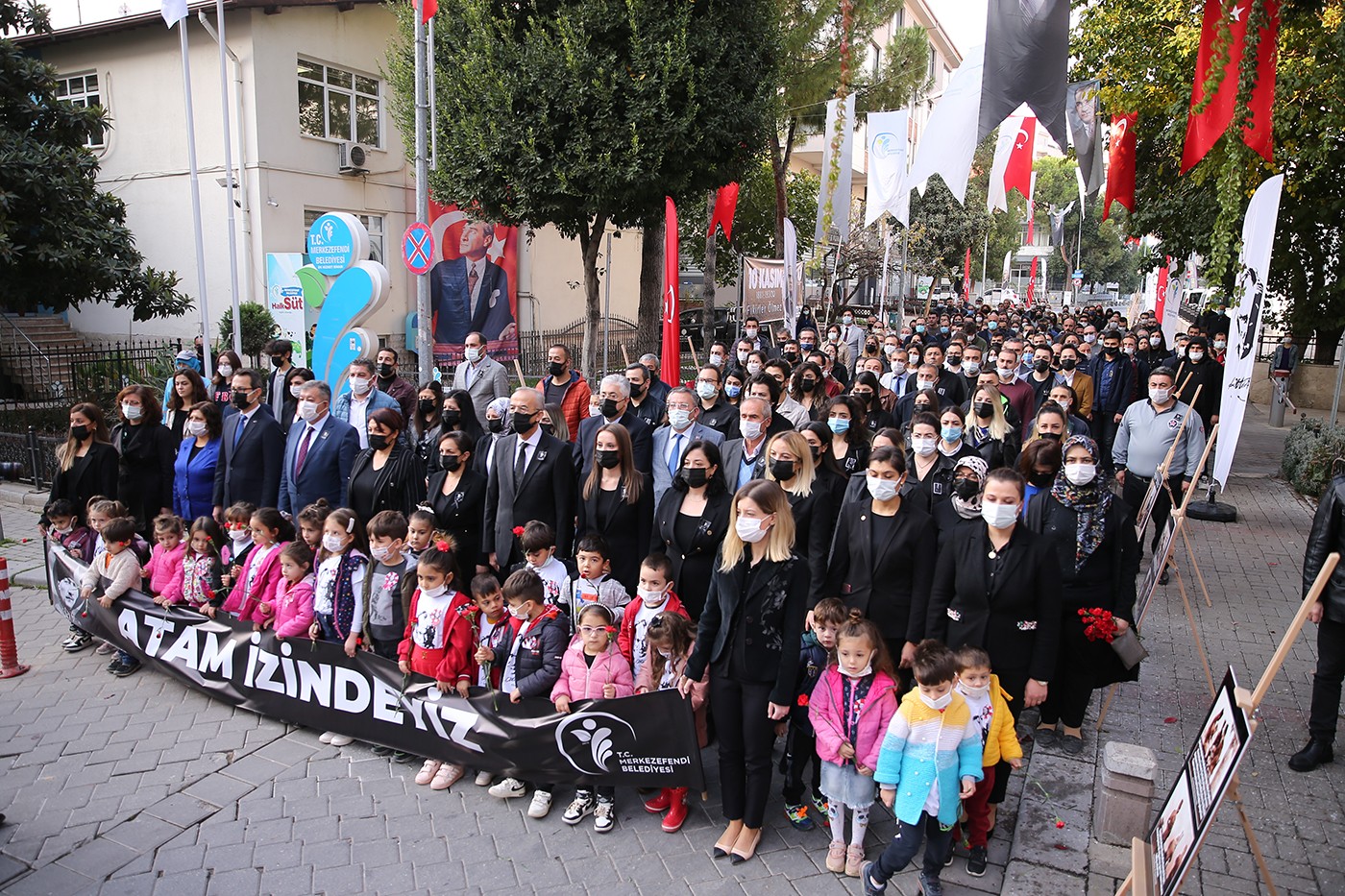 Merkezefendi Belediyesi ve Engelsiz Yaşam Akademisi’nde Atatürk anıldı