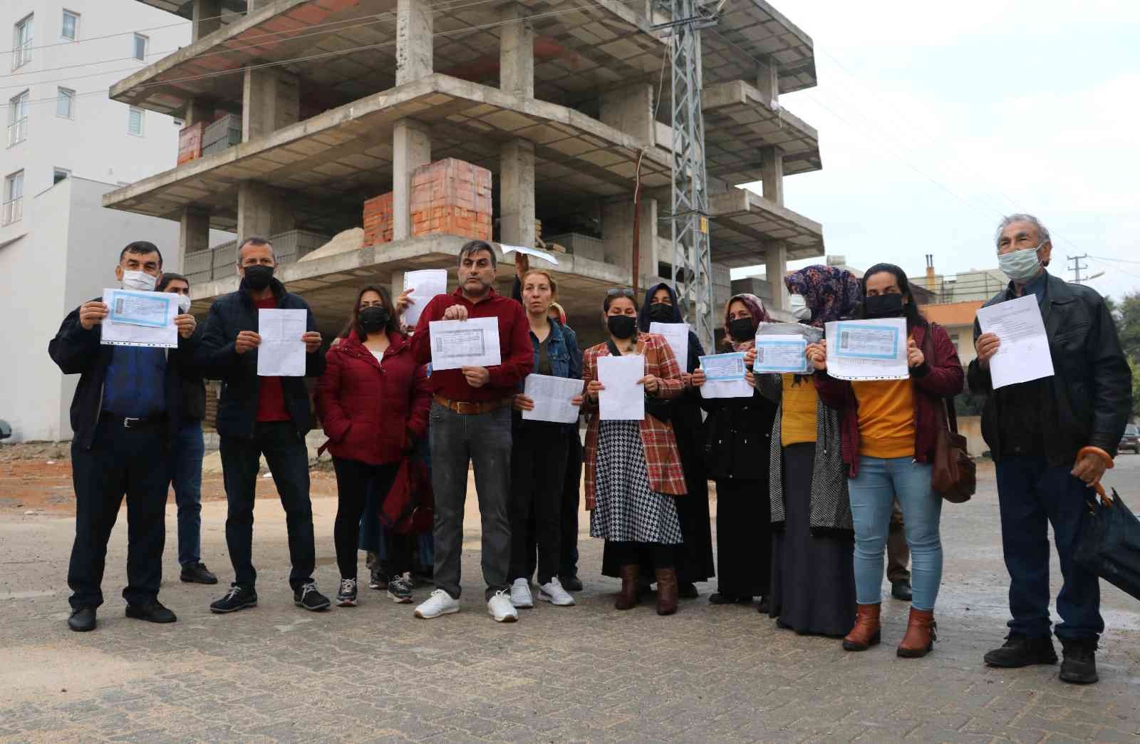 Ödüllü zabıtaya ev vaadiyle dolandırıcılık iddiası