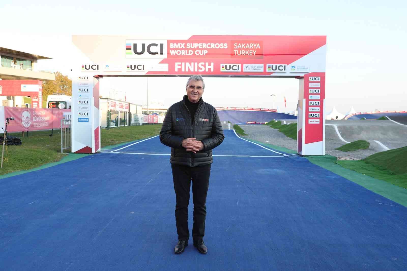Sakarya Büyükşehir Belediye Başkanı Ekrem Yüce: “Bisiklet yolunda hedef 500 kilometre”