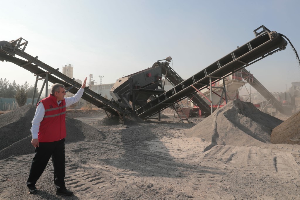 Şanlıurfa’da son teknoloji asfalt ve beton laboratuvarı