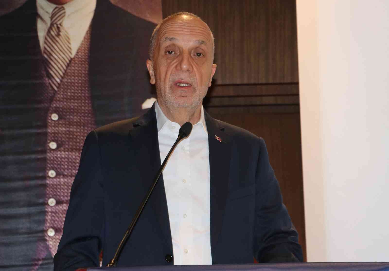 Türk-İş Genel Başkanı Atalay: “Bu dil siyasilere yakışmıyor”