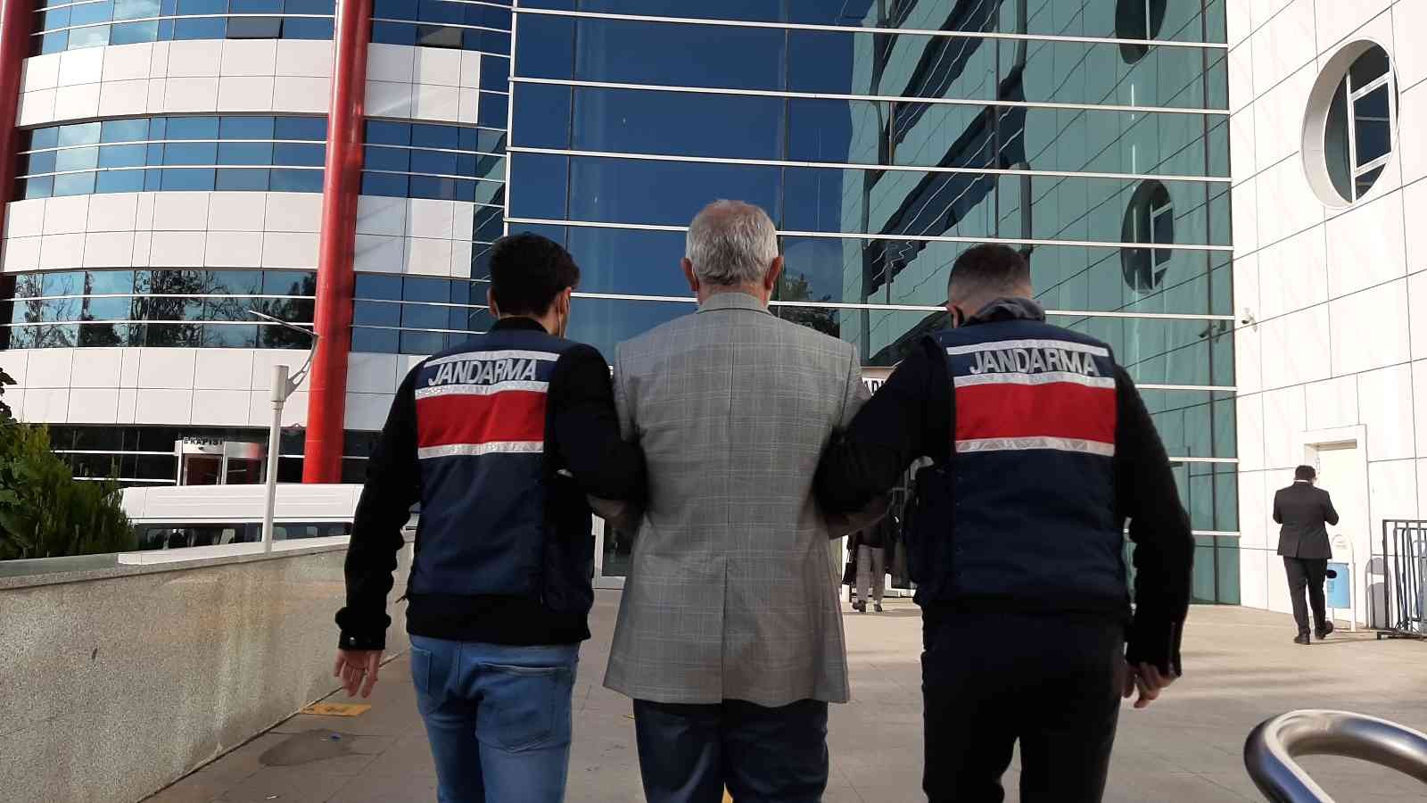 Yurt dışına kaçarken yakalanan HDP’li eski belediye başkanı tutuklandı