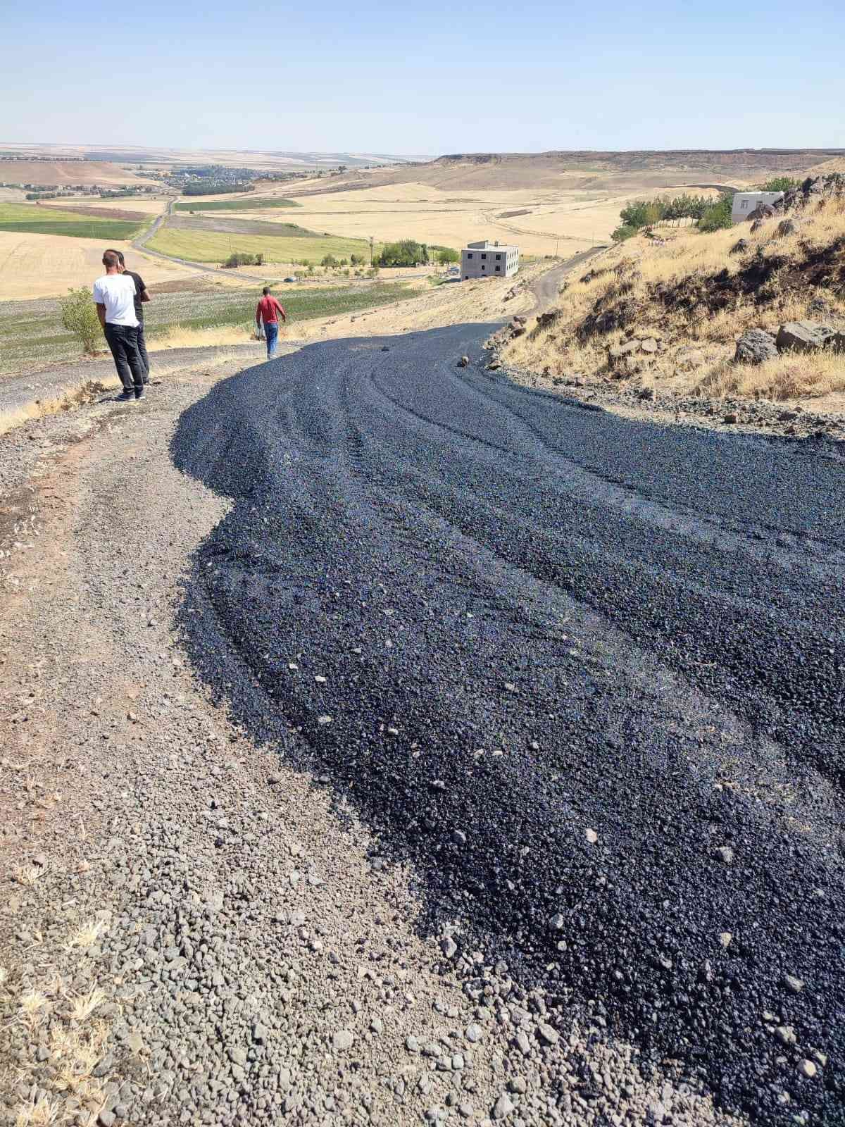 Bağlar Belediyesinden kırsal mahallelere 247 kilometrelik yol