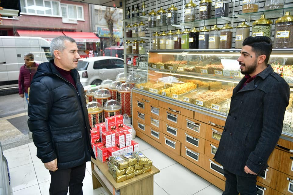 Başkan Çınar,  esnafları ziyaret edip taleplerini dinledi