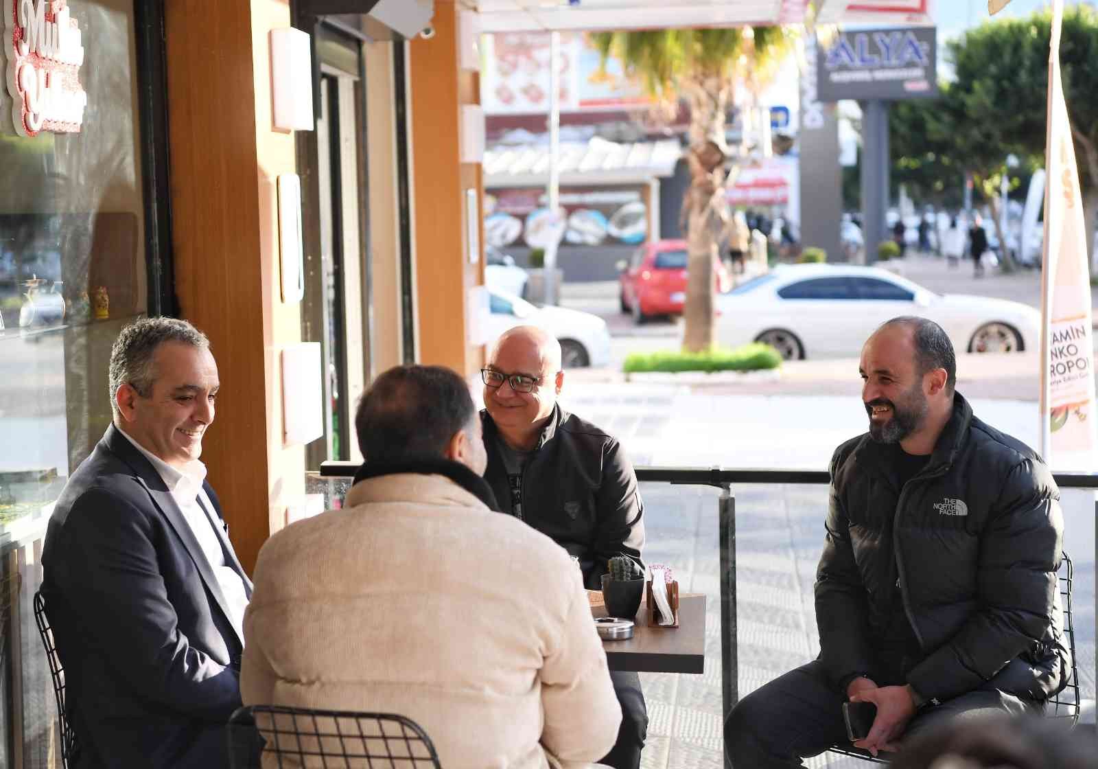 Başkan Esen, esnafa ’Konyaaltı Esnafım’ı anlattı