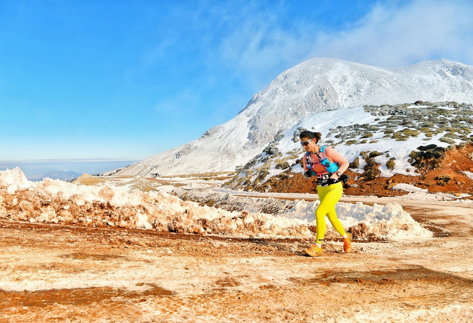 Deniz kenarında başlayan maraton kayak merkezinde tamamlandı