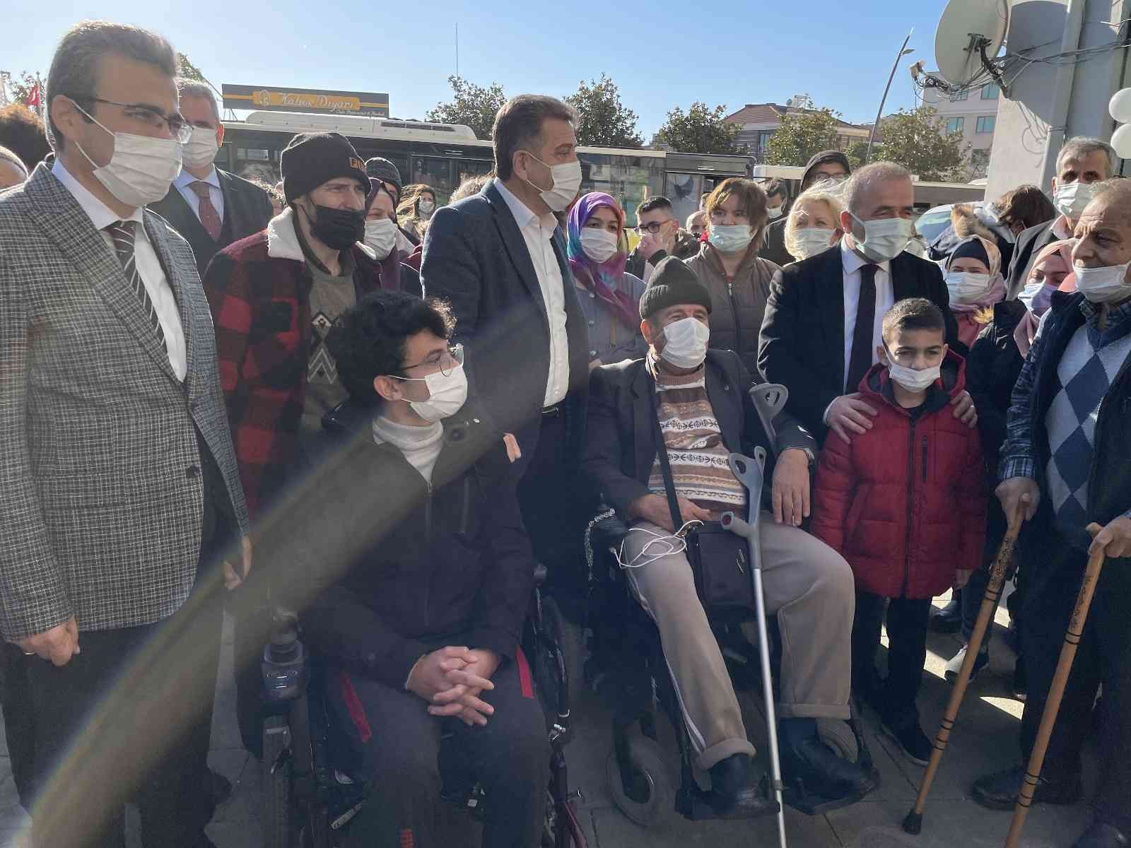 Gaziosmanpaşa’da engelliler için fizyoterapi ve ergoterapi üniteleri açıldı