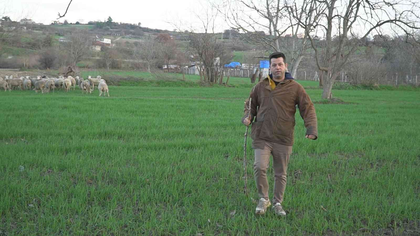 Gündüz işyerlerinin gece sahnenin tozunu attırıyorlar