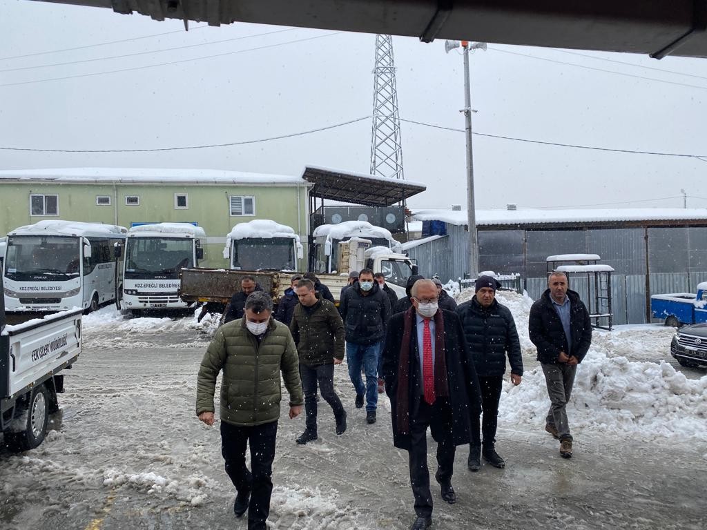 Kdz. Ereğli Belediyesi karla mücadelesini sürdürüyor