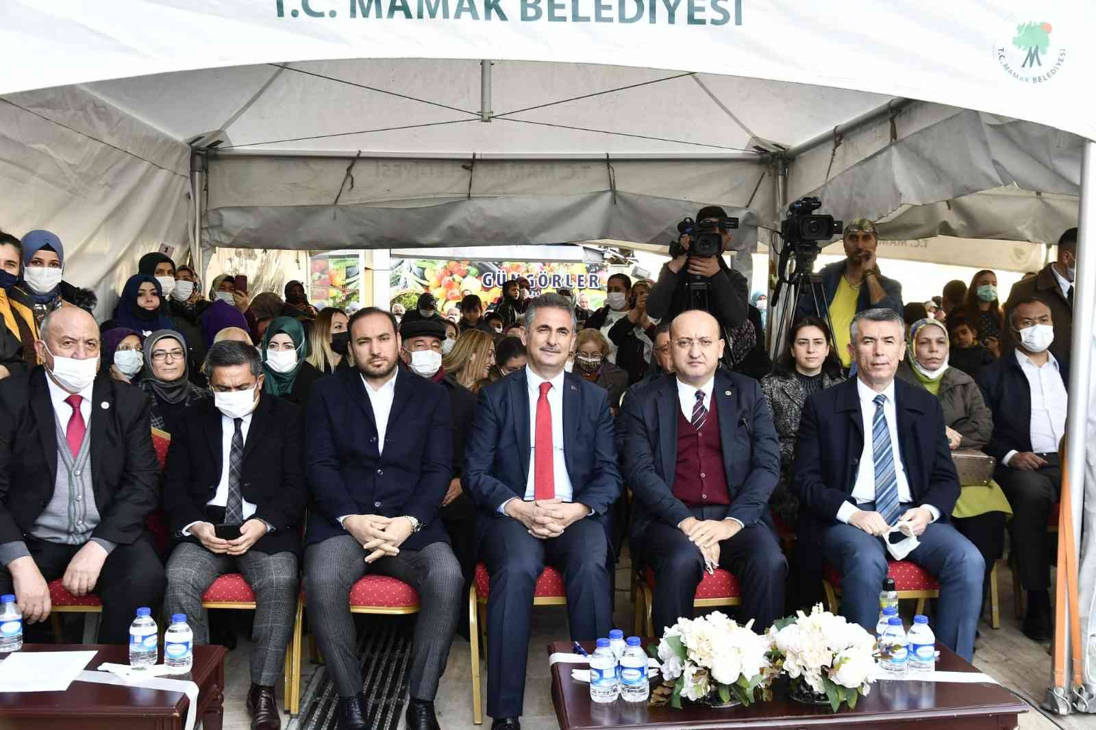 Mamak’taki “Akdere Bilim Sanat Merkezi” hizmete açıldı