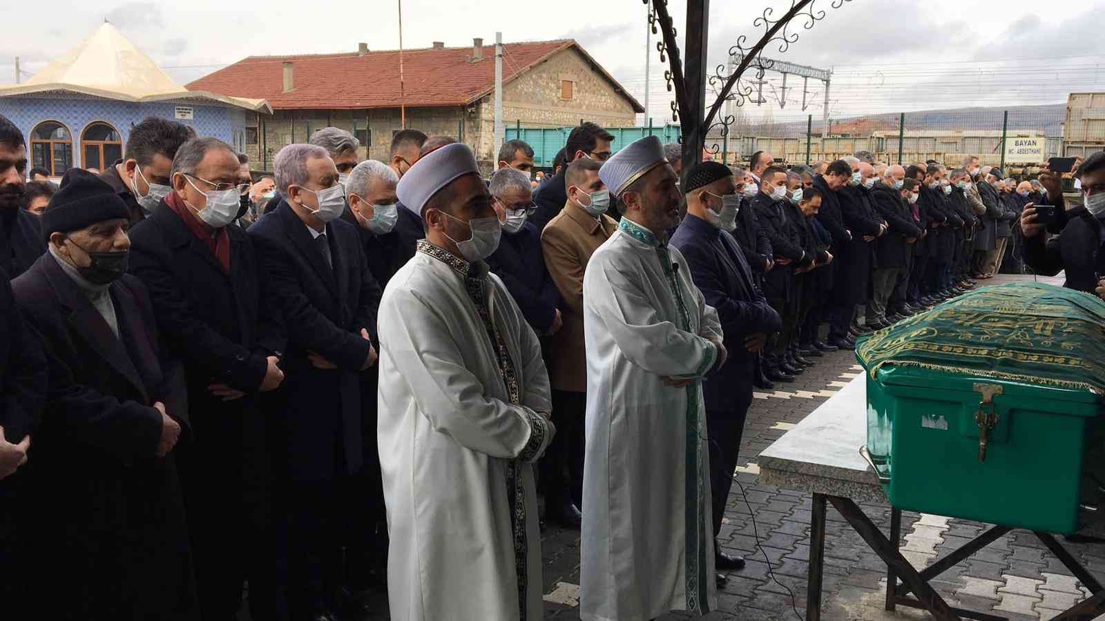 Milletvekili Durmaz’ın babası son yolculuğuna uğurlandı