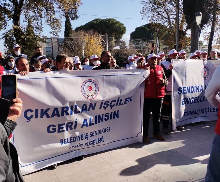 Torbalı Belediyesinde sendikalı 2 işçinin işten çıkarıldığı iddiası