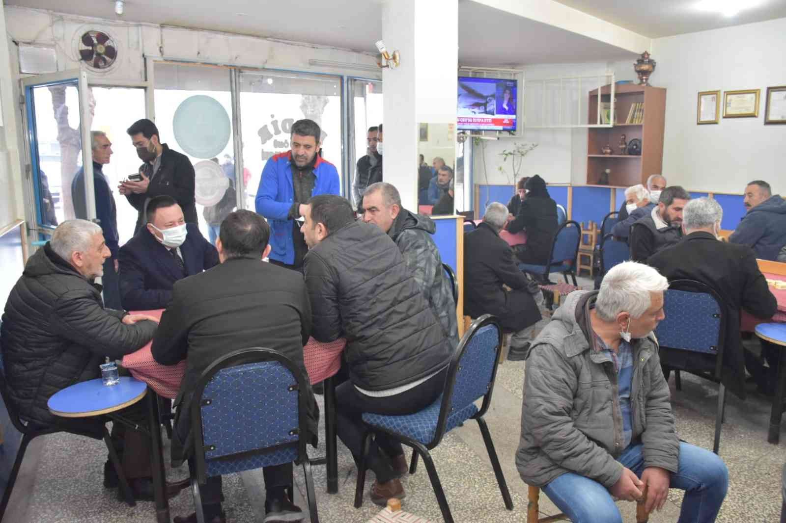 Başkan Beyoğlu, vatandaşlarla bir araya gelmeye devam ediyor