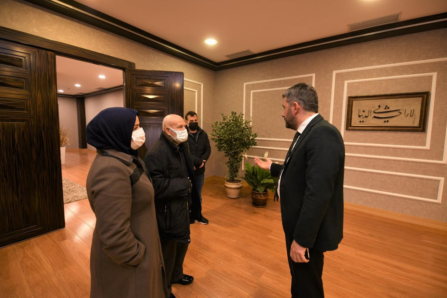 Başkan Çetin, 7’den 70’e tüm vatandaşları makamında ağırlıyor