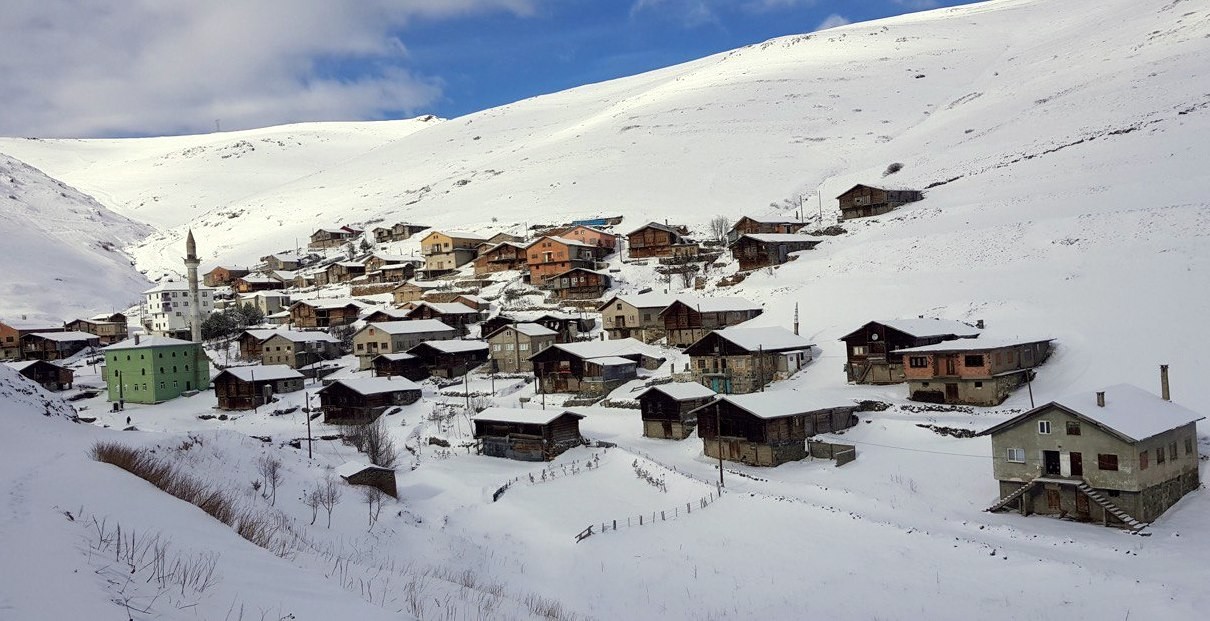 Bayburt’ta kar yağışı ve soğuk hava