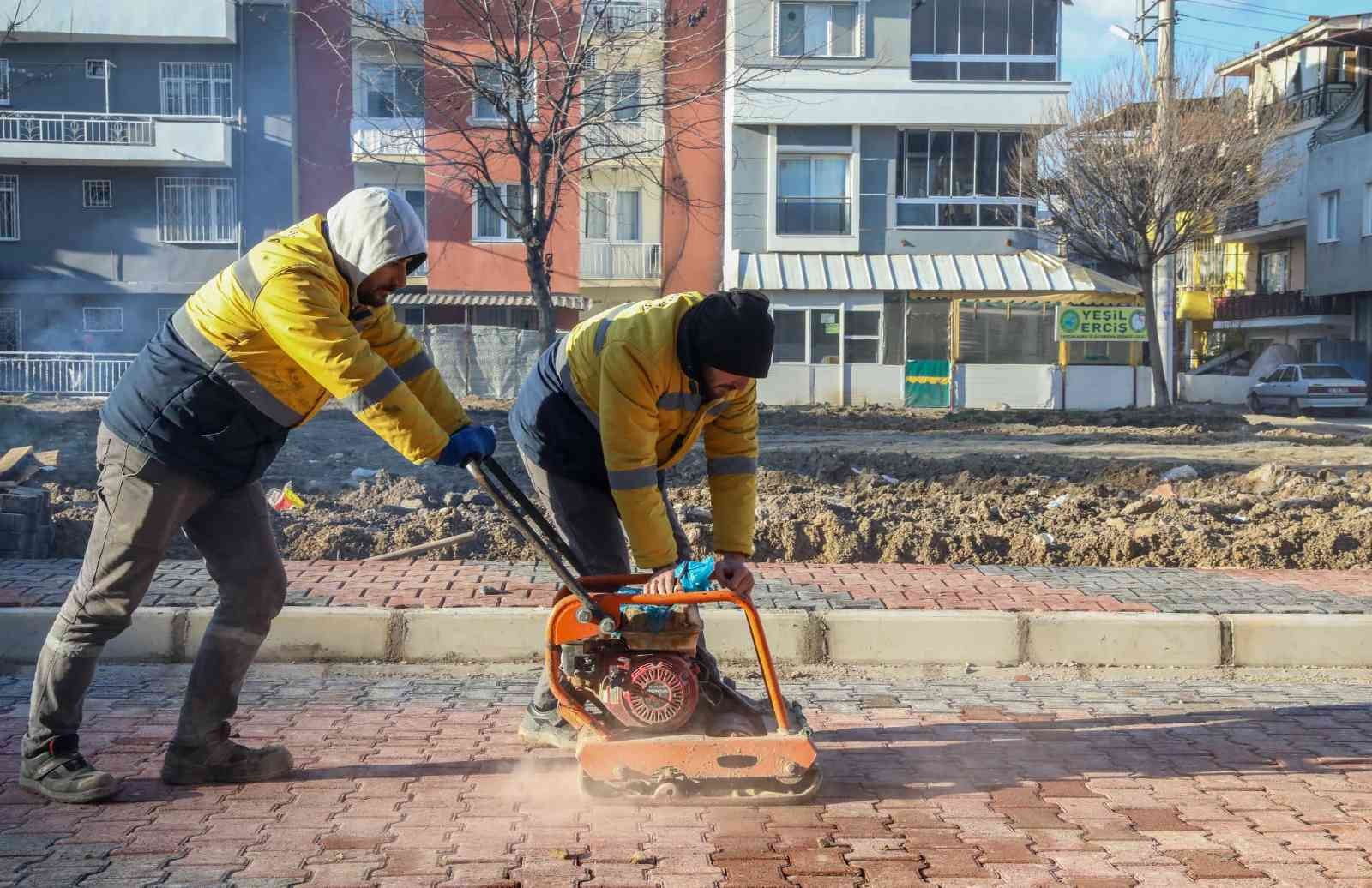 Buca sokaklarında kış mesaisi