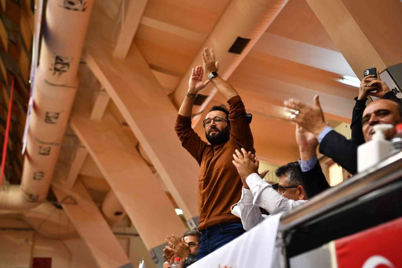 Çukurova Belediyespor Başkanı Esmen: “Bu takım şampiyon olacak”