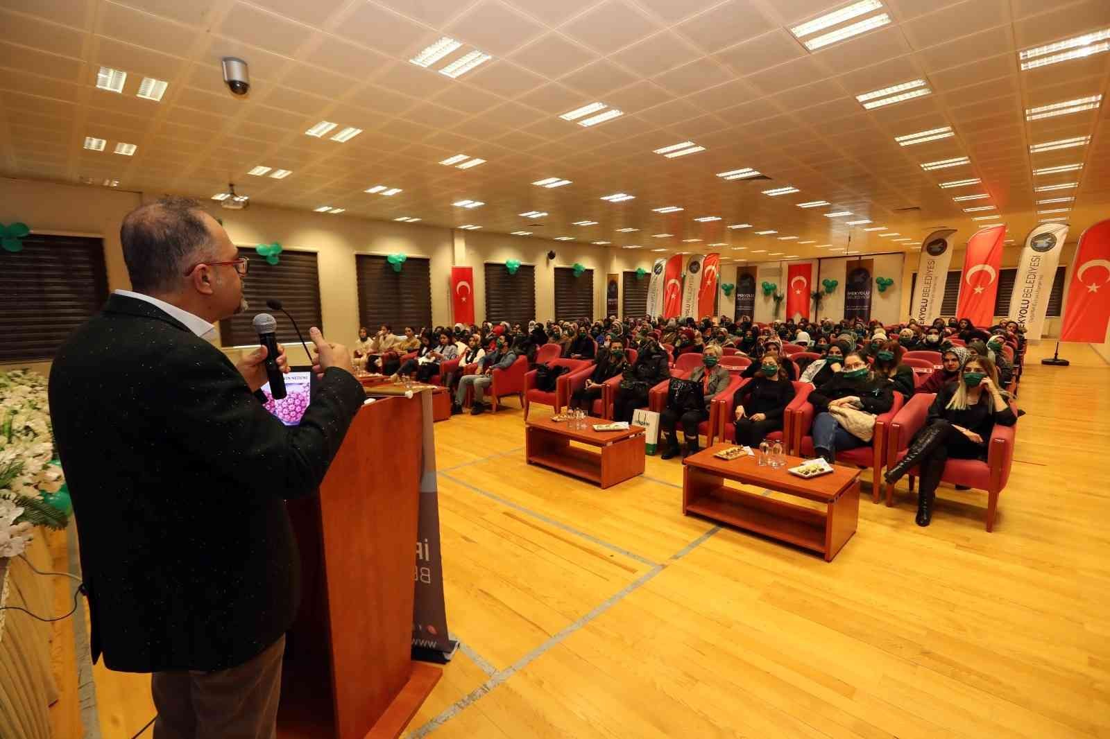 İpekyolu’nda kadınlara yönelik sağlık semineri