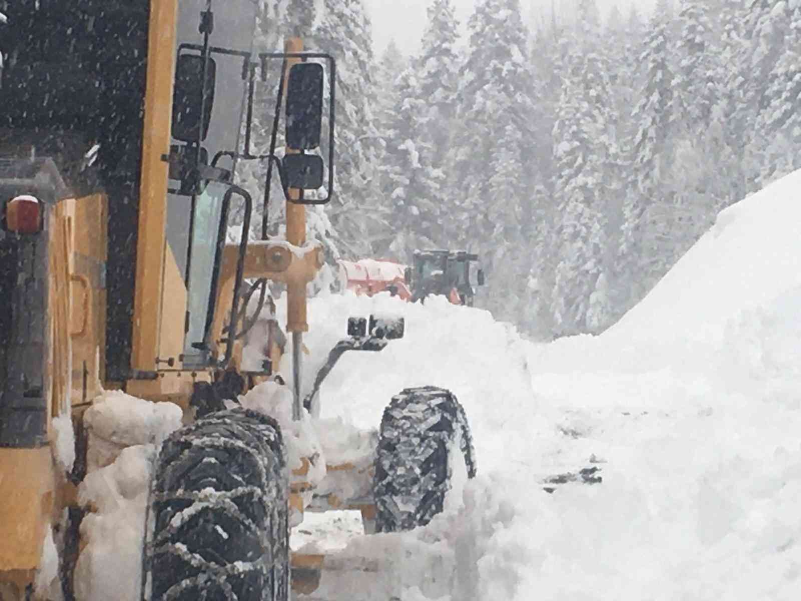 Kastamonu’da 612 köy yolu ulaşıma kapandı