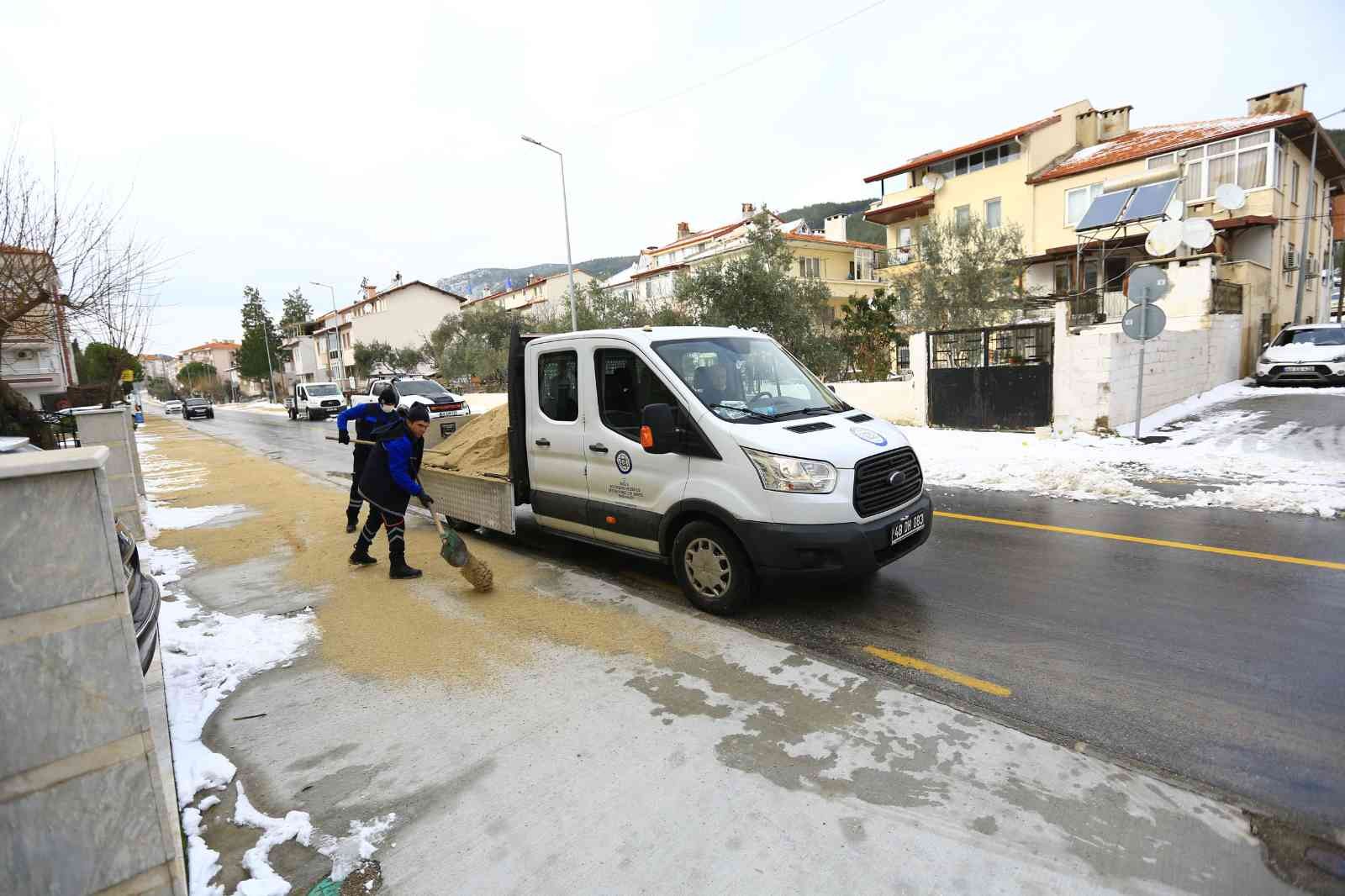 Muğla’da kar yağışının etkileri kalktı