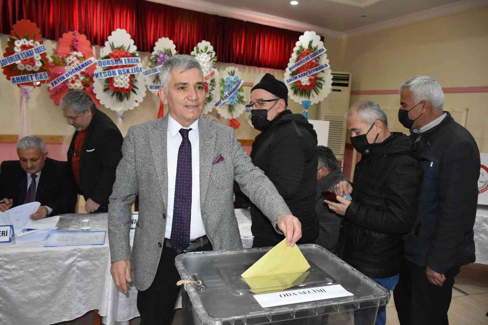 Tosya Dokumacılar Odası’nda Recep Taş güven tazeledi